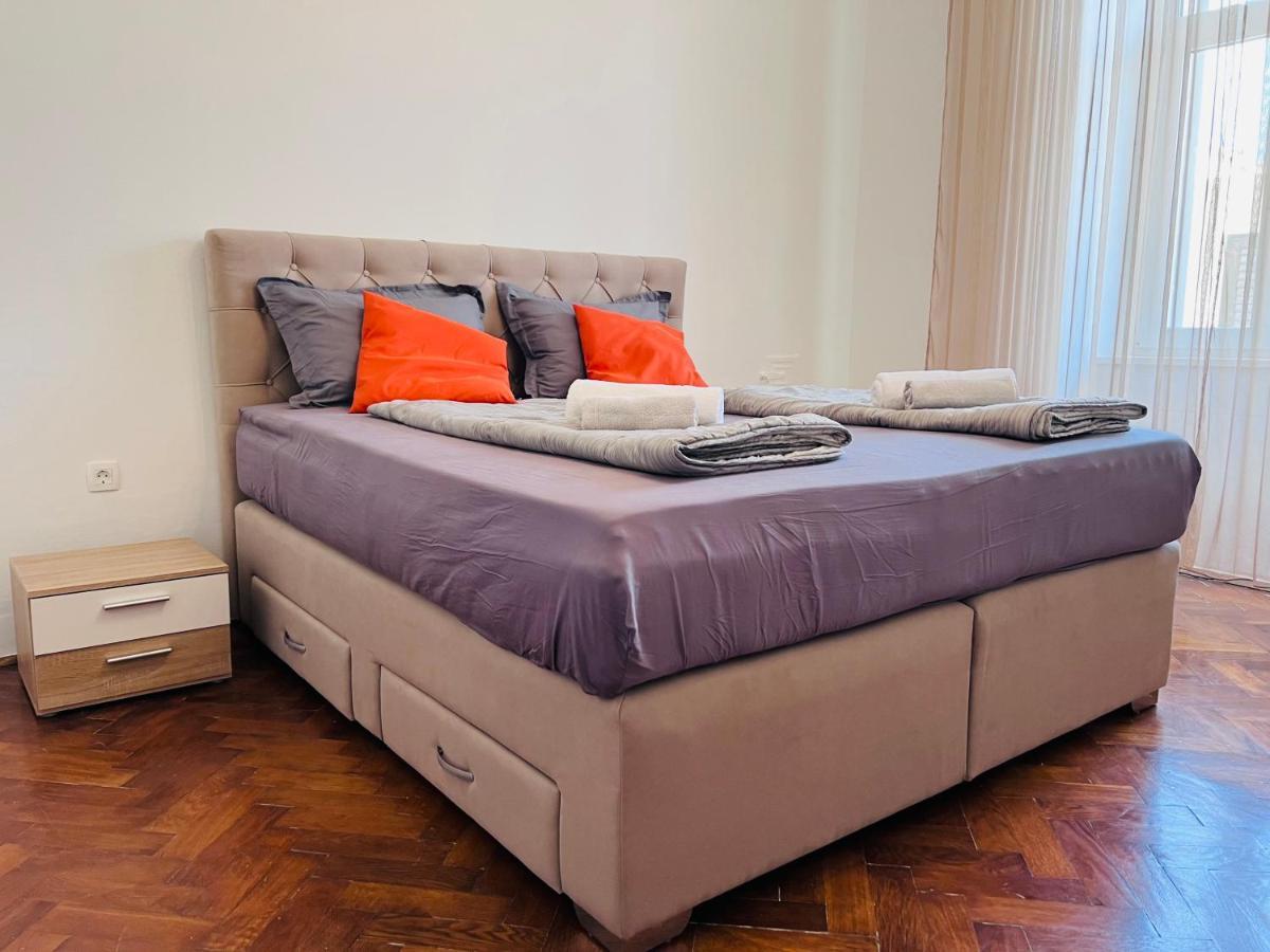 PUY Apartment For Special Getaway Rose מראה חיצוני תמונה
